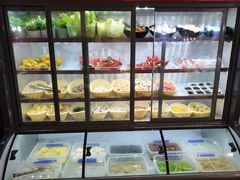 面包甜点陈列柜-蛙太牛牛肉海鲜自助火锅(台江万达店)