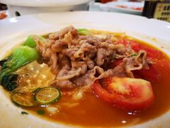 酸辣汤金菇浸肥牛-广州酒家(昌岗地铁站店)
