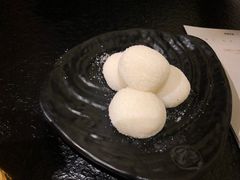 椰蓉酸奶糯米糍-悟空酒场烤肉(凯德壹中心店)