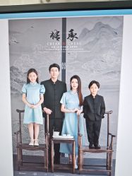 -十月摄影•专注孕婴童写真(汉口香港路店)
