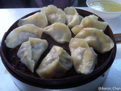 -金城包子牛肉灌汤包(台东四路店)