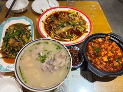 -易老妈蹄花.特色川菜(人民公园总店)