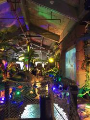 -恐龙探索乐园(磁器口店)