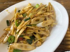-老唐三下锅 ·张家界地标美食(溪布街店)
