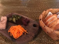 -羽深肉铺 Steak & Wine