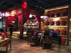 大堂-老滇山寨•云南特色菜•地方菜•民族风情歌舞表演(金碧店)