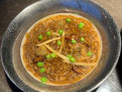 沙蒜烧豆面-新荣记(BFC外滩金融中心店)
