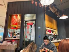 -潮界(LU·ONE凯德晶萃广场店)