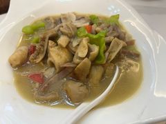 -菌海森林·非遗野生菌火锅(西山区滇池路摩根道店)