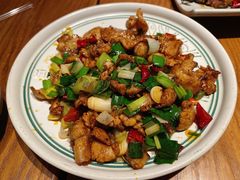 -云海肴·汽锅鸡·云南菜(天山百盛优客店)