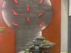 -乡土黄·鲜牛肉火锅·小龙虾(兴业街店)