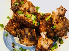 跑山黑猪坨坨肉-浮何烤铺(桐梓林店)