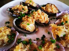 -三亚火车头万人海鲜广场