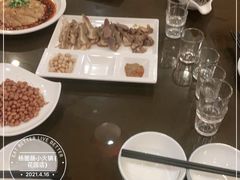 -杨肥肠火锅大排档(火车站花园店)