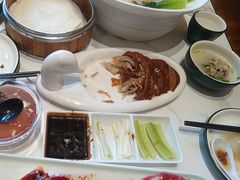 -梅利汴京烤鸭•开封豫菜地标店(东大街店)