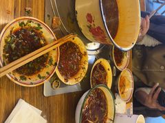 -拈签一笑黄牛肉辣卤串串