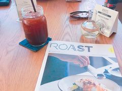 -ROAST coffee & eatery