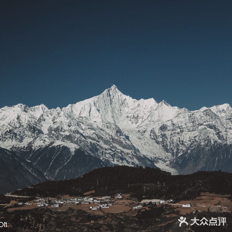 梅里雪山日照金山拍摄攻略🌅见证最美雪山日出！