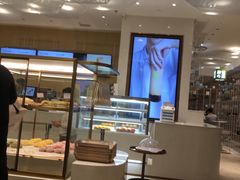 -奈雪的茶(国金中心店)