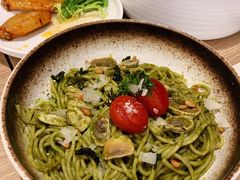 自制罗勒酱蘑菇意粉-Maxpoint Kitchen 西餐咖啡(乐峰广场店)