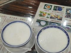 -周大娘牛乳(旧寨古村总店)