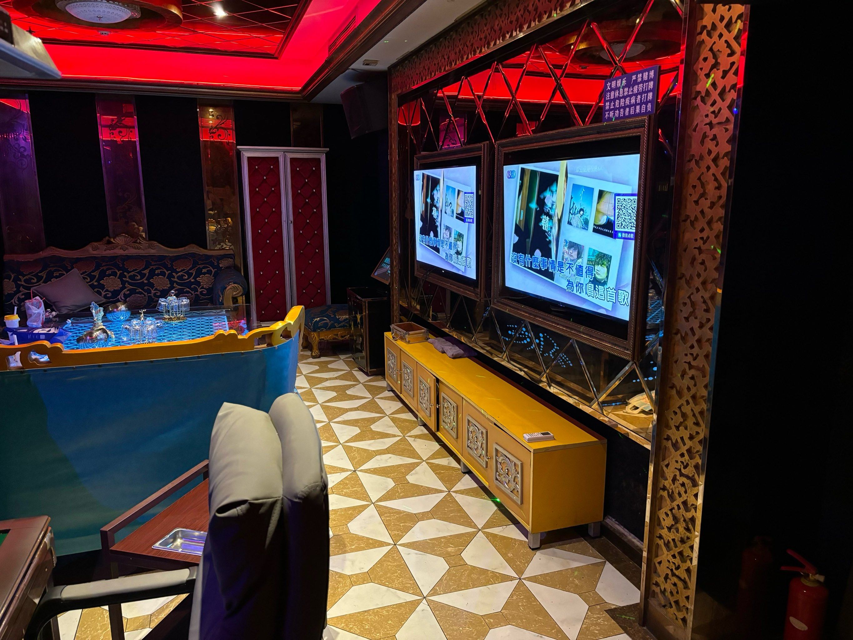 唱到嗓子哑也停不下来