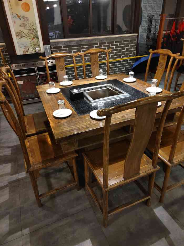 蜀九门火锅(临潼旗舰店)-"感觉算是临潼的顶配火锅店了.服务什么的都.