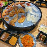 排队两小时的烤肉！[吐]