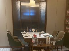 -帝皇海海鲜豆捞(桐泾商务广场店)