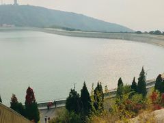 -蟒山国家森林公园天池停车场