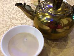 新疆奶茶-维吾尔餐厅(宜山路店)