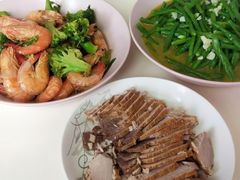 -鲸育宝宝月嫂(徐汇店)