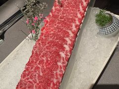 -左庭右院鲜牛肉火锅黑金店(陆家嘴中心店)