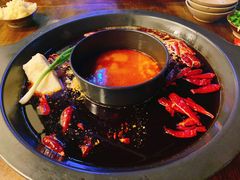 -黄潇洒老火锅(九眼桥宏济巷店)
