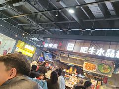 -胖东来生活广场(健康路店)