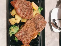 超牛联盟牛排拼盘-必胜客(城西银泰店)