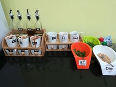 -小谷姐姐麻辣拌·麻辣烫(北辰店)