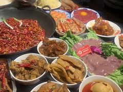 -萍姐火锅·公路夜市(武汉首店)