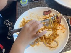 -MONICH牛排融合餐厅(和义大道购物中心店)