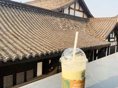 -星巴克臻选(成都宽窄巷子店)