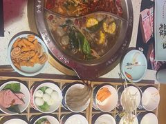 -麻辣英雄重庆火锅(二城广场店)