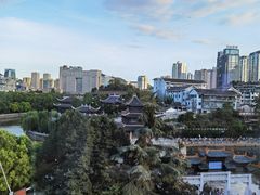 -包整·丝娃娃(一览甲秀楼风景店)