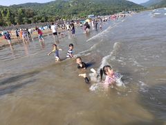 -青岛银沙滩