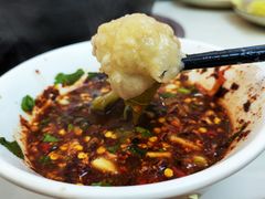 -正宗镇雄酸汤猪脚妙可火锅店