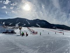 -鳌山滑雪度假区
