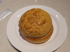 菠萝油-香港新发烧腊茶餐厅(书城店)
