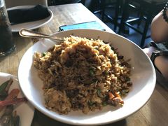 -TRIPLE 8 China Bar & Grill