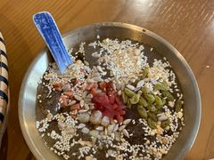 -包整·丝娃娃(一览甲秀楼风景店)