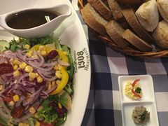 -皇冠自酿啤酒坊(中国红街5号楼店)