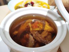 -老乡鸡(上海白玉兰广场店)